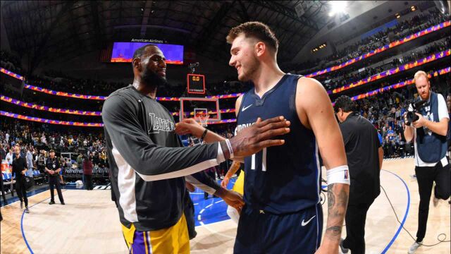 NBA霸主圣诞战PK新贵 老詹浓眉这一夜不想输 新派魔术师更想赢