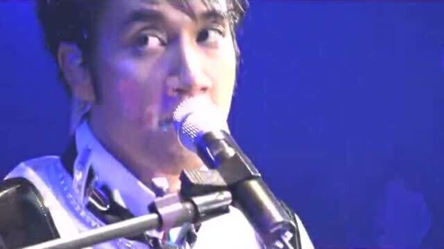 王力宏演唱经典歌曲《你不在》,不愧是现场版好听极了!