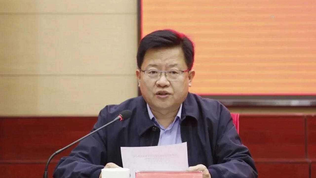 中央督导组进驻天津,两名政法厅官相继被拿下后,他主动投案