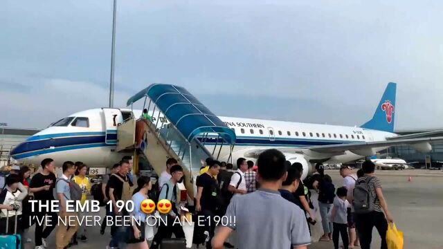 乘坐中国南方航空E190客机从广州前往无锡硕放机场!