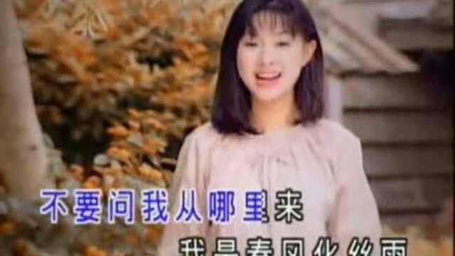 卓依婷演唱《花好月圆》怀旧金曲