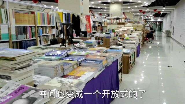 以前热闹的北京朝阳图书批发市场 还打折哟 现在好冷清