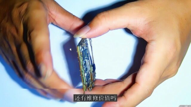 重摔导致的主板弯曲变形还有修理价值吗#国庆好片不荐不散#