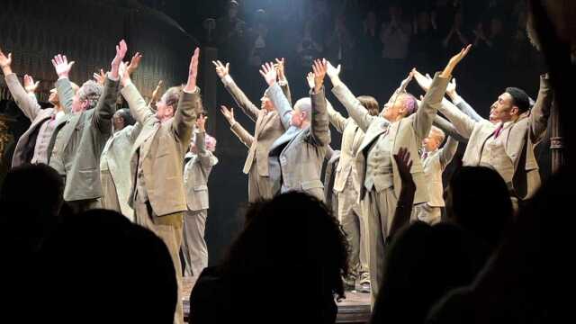 Cabaret (West End) Curtain Call 