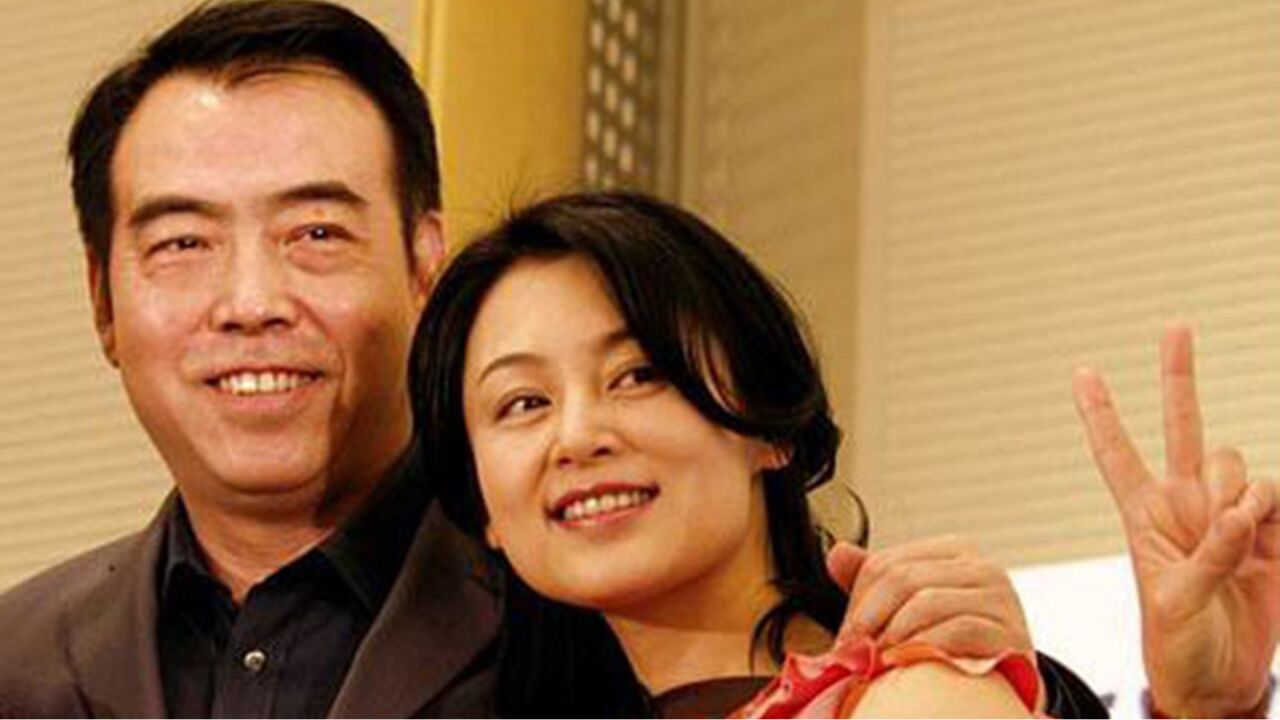 网页链接#陈红上位史,陈凯歌为何抛弃洪晃倪萍?来自@腾讯新闻