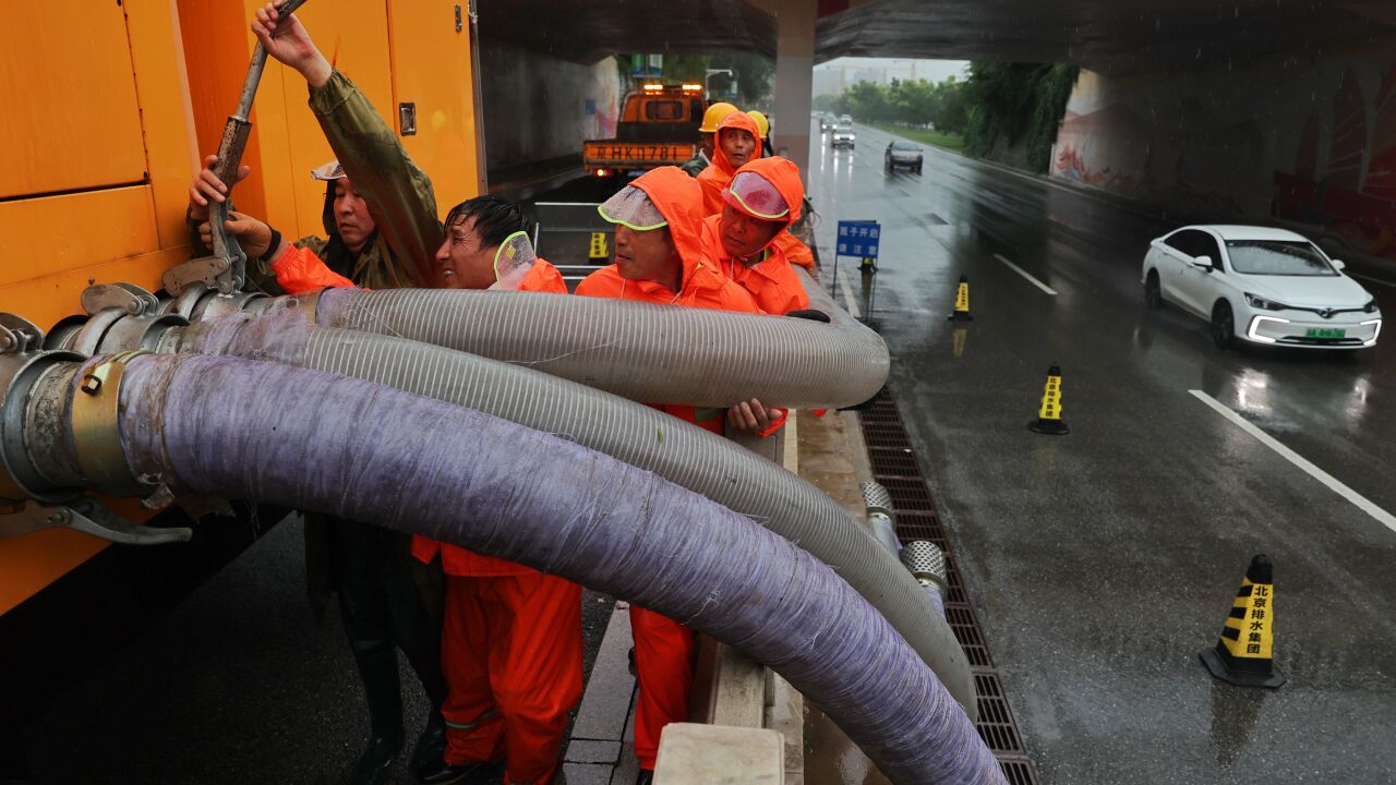 2000型凸轮泵应对雨情