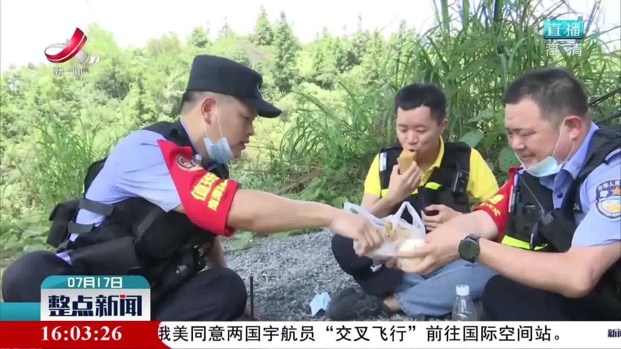 高温下的最小高铁站 铁警守护高铁安全