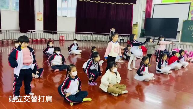 怡东小学中国舞