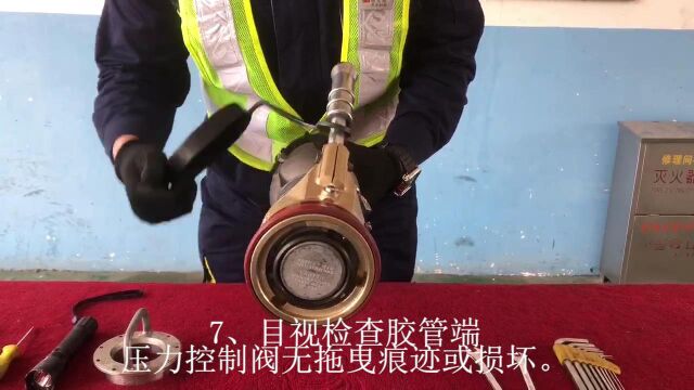 加油胶管接头检查(南宁航空加油站)