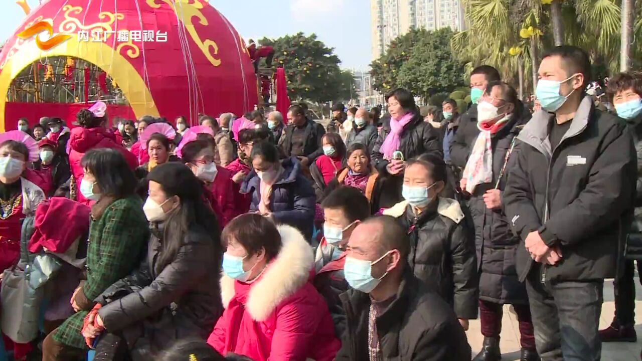 新春走基层 | 东兴区:强信心暖人心 惠民演出进基层