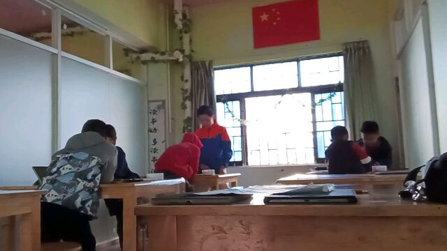 象棋班教学场景