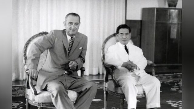 1955年,美国介入越南内政,扶持吴庭艳做南越傀儡总统!