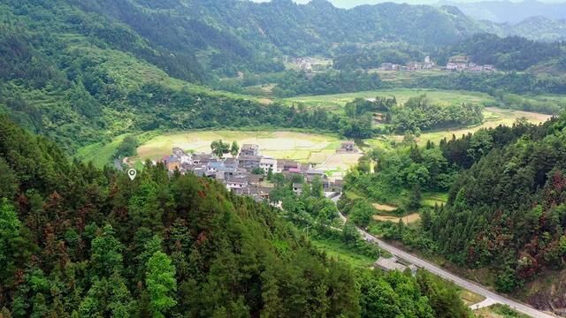 秀山钟灵镇旺龙村风光,秀山秀水大美风光#大山深处自然美山清水秀好风光 #评论区看看你们的家乡 #家乡美景随拍