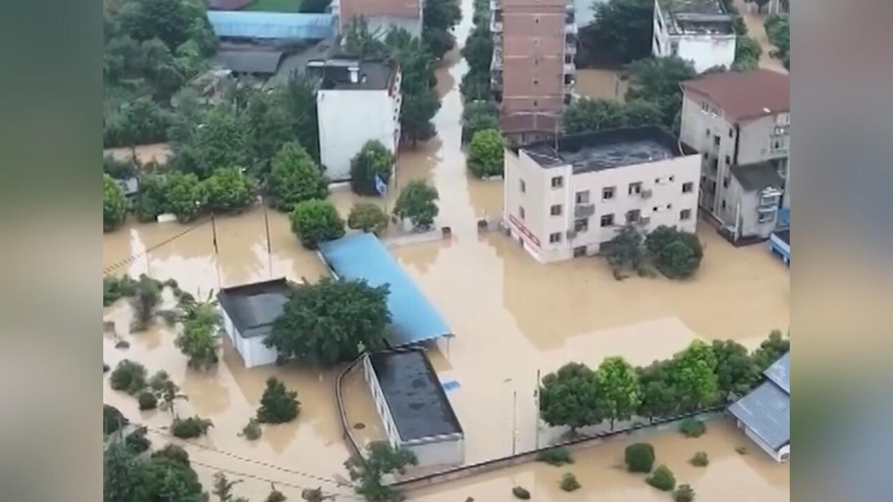 痛心!重庆垫江县强降雨致6人死亡 河水倒灌有房屋被淹