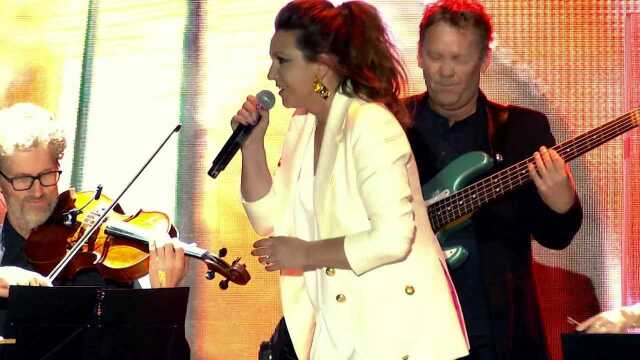 Sevilla (con Ni㱡 Pastori) (En Directo, Auditorio Roc㭯 Jurado, 2018)