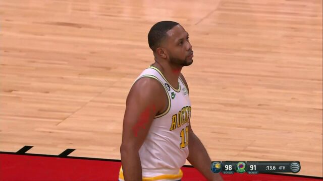 NBA常规赛：步行者vs火箭第4节英文原声回放