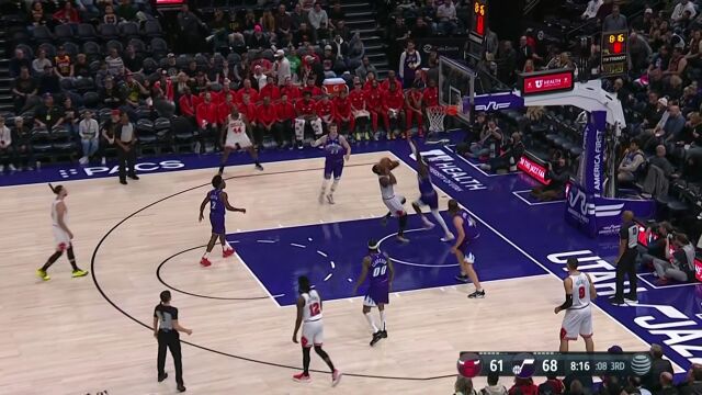 就是这么强硬！德罗赞横冲直撞杀入禁区打成2+1