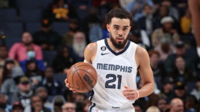 琼斯vs老鹰集锦 22+11内突外投助队取胜