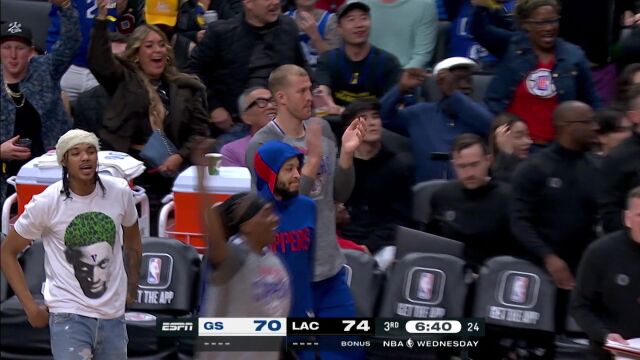 老将出马一个顶俩！戈登超远三分精准炸筐