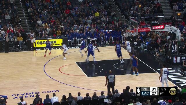 根本防不住！马克西直突内线霸气打进2+1