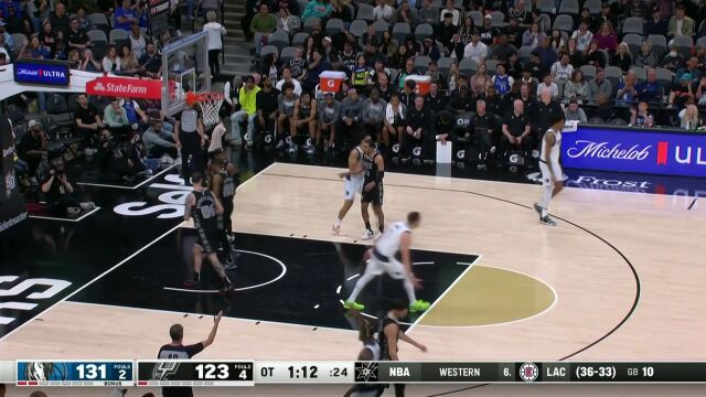 决胜时刻多点开花 布洛克联手哈迪轰入三记三分一锤定音