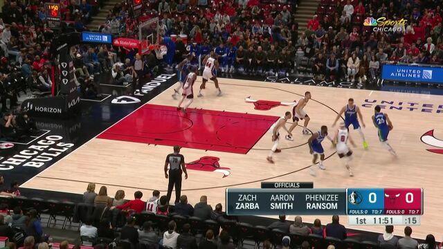 开局先发威！丁威迪小手一抛助飞鲍威尔空接暴扣