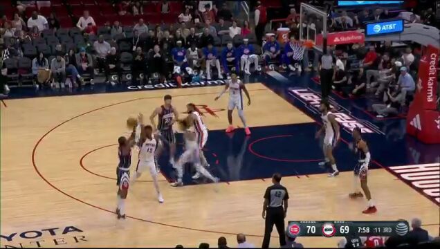 NBA常规赛：活塞vs火箭英文原声全场回放