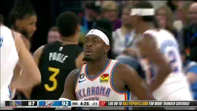 NBA常规赛：勇士vs雷霆第3节英文原声回放
