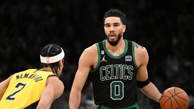 步行者95-120凯尔特人 双探花合砍61分轻取连胜