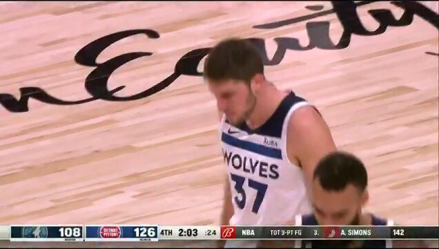 NBA常规赛：森林狼vs活塞英文原声全场回放