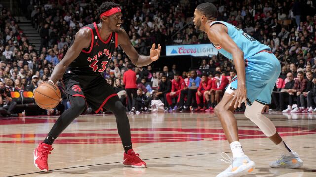太阳104-113猛龙 保罗20+12不敌西亚卡姆小特伦特合砍61分