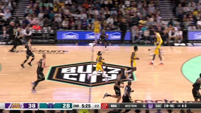 湖人vs黄蜂精华回放 詹姆斯43+11+6携手托布18+15轻取两连胜