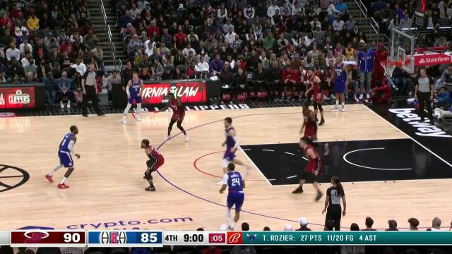 曾经的东一控不是徒有虚名 沃尔妙传巴图姆吃饼取分