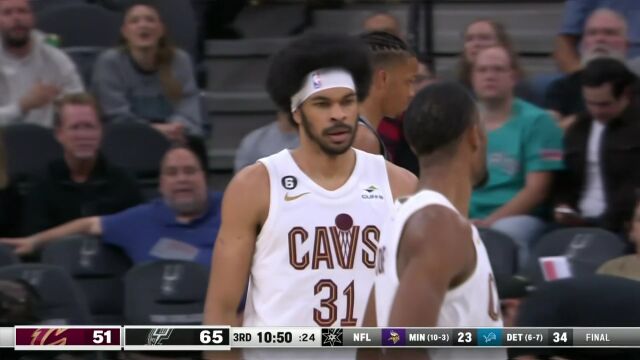 莫布利鬼手妙传 艾伦默契十足双手重扣