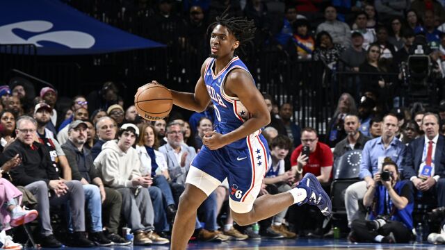 马克西vs独行侠集锦 22+4+4四记三分洞穿外线