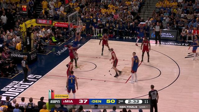 15分领先优势！约老师眼观六路妙传戈登飞身后退上篮命中