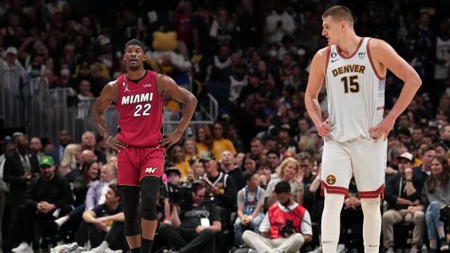 掘金vs热火五佳球 阿德巴约空接长虹贯日 穆雷独闯龙潭轻松得分