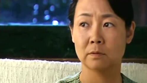 拿走家里的钱让妈妈把店铺也卖了最后又来拿房契 这儿子不要也罢 - 腾讯视频