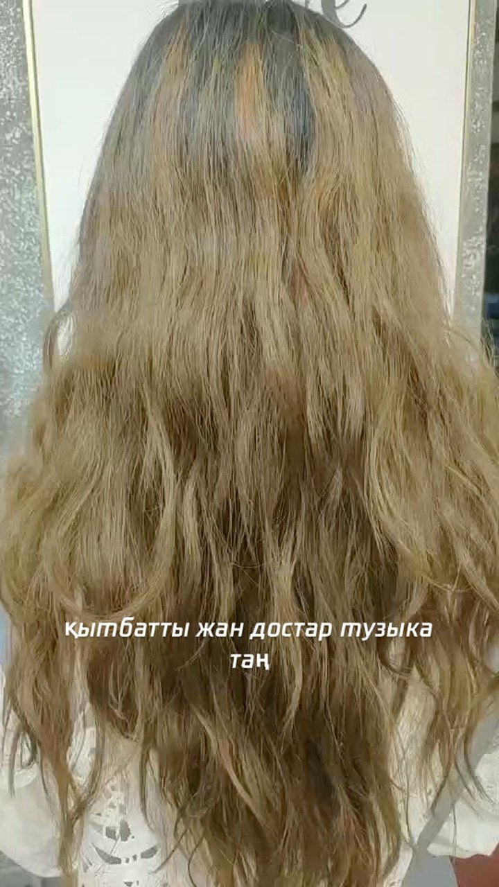 头发褪色枯黄试试时尚奢华的迷雾灰棕色吧
