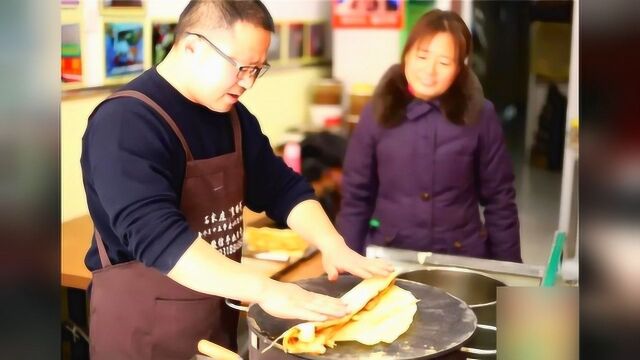 石家庄有个“煎饼侠” 免费传授3000人制作技艺