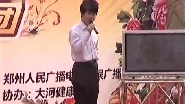 杨国民现场演绎精彩曲剧《陈三两》选段!很有韵味观众掌声不断!