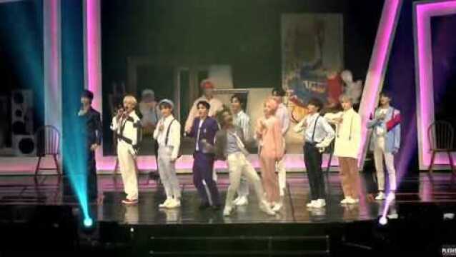 SEVENTEEN Pretty U演唱会特别舞台官方视频