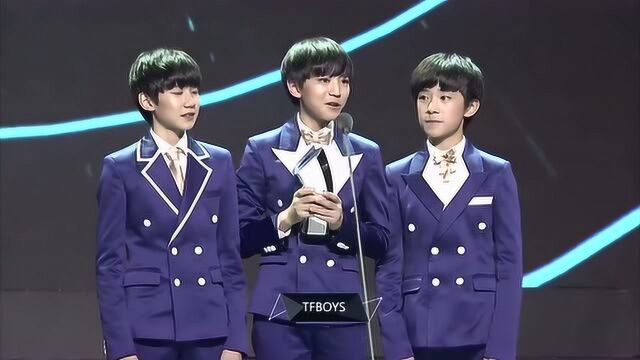 TFBOYS官博换橙色头像纪念首获奖6周年