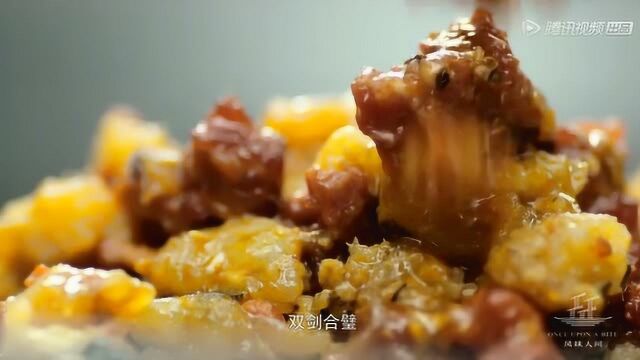 风味人间:秃黄油拌饭,用太湖大闸蟹满满的蟹黄蟹膏做出来的太美味了