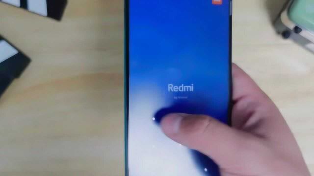 红米(Redmi)Note8 Pro开箱体验,冰翡翠好看吗