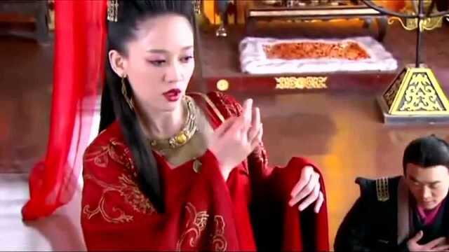 东方教主一夜间变成了东方姑娘,这摸样连向问天都看傻了