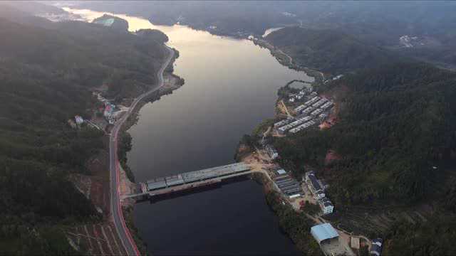 航拍江西上犹五大湖之南河湖