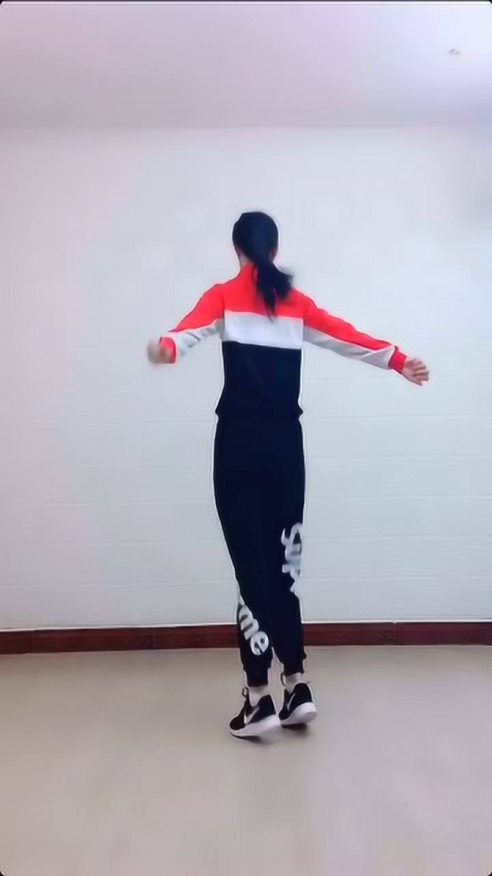 好看又简单的三十二步舞蹈,酒醉的蝴蝶