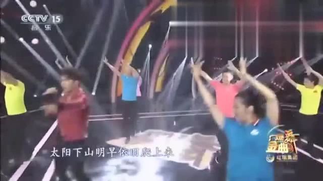 经典歌曲《青春舞曲》,我的青春小鸟一去不回来,感慨时光飞逝!