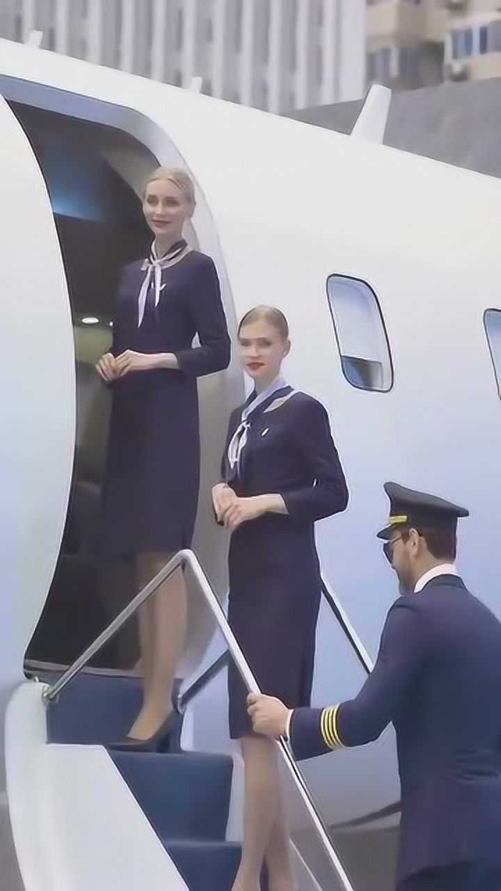 乌克兰机组空姐太靓了